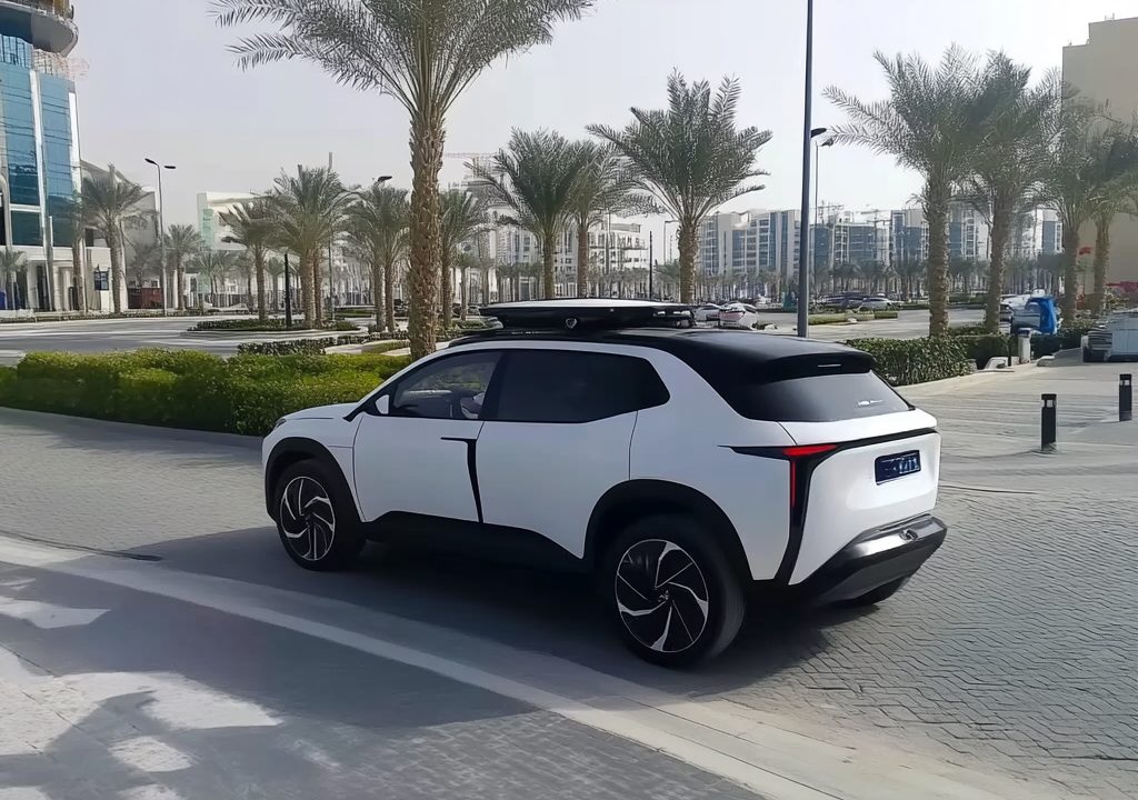 Abu Dhabi setzt auf autonome Mobilität: Robotaxis nun komplett fahrerlos im Einsatz