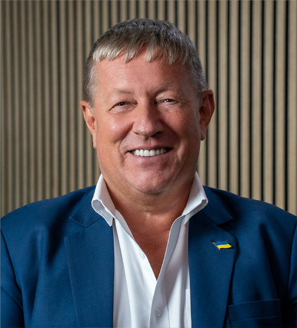 THOMAS MOHNKE