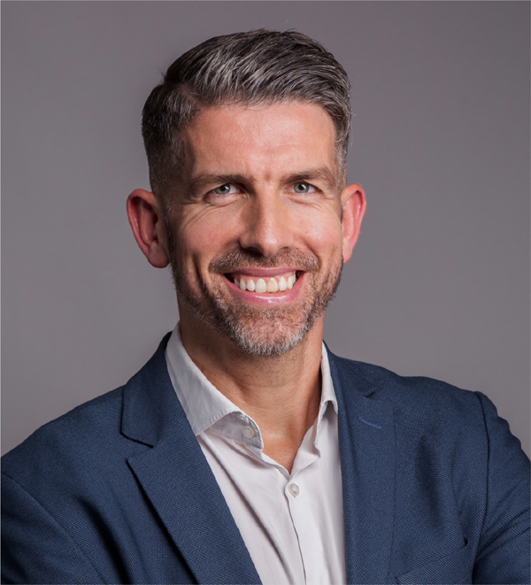 MARTIN KUMSTEL