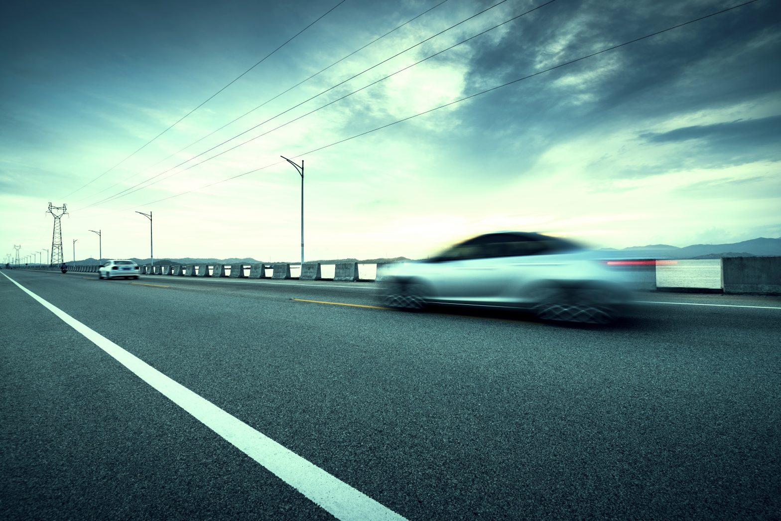 Laden beim Fahren: Erste Teststrecke für induktive Fahrspuren in Deutschland
