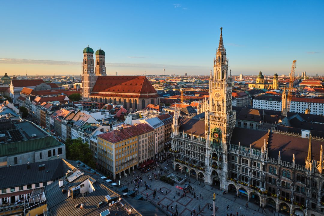 Taxi und Uber im Dialog: Breitere Taxi‑Tarifkorridore als Vision
