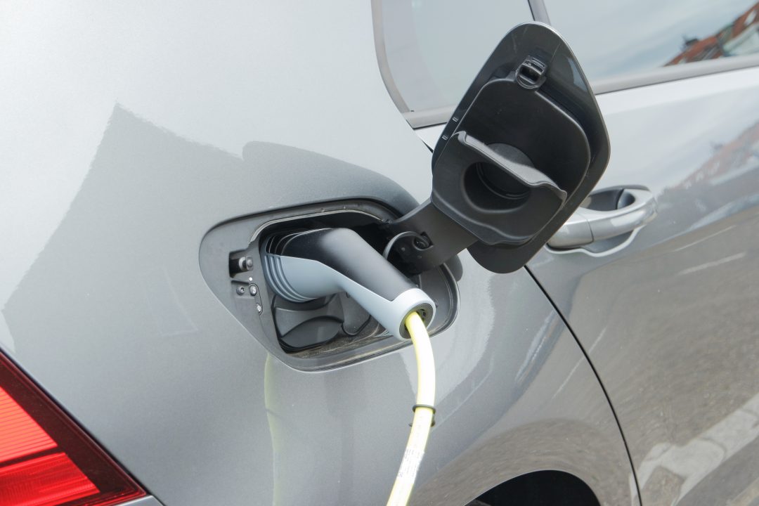 Fast jedes fünfte im Juli zugelassene Auto ist elektrisch