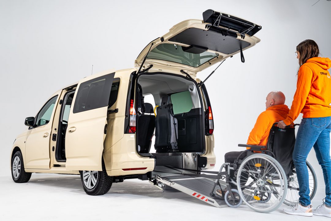 Anzeige | transform GmbH Rollstuhlgerechte Taxi- & Mietwagen